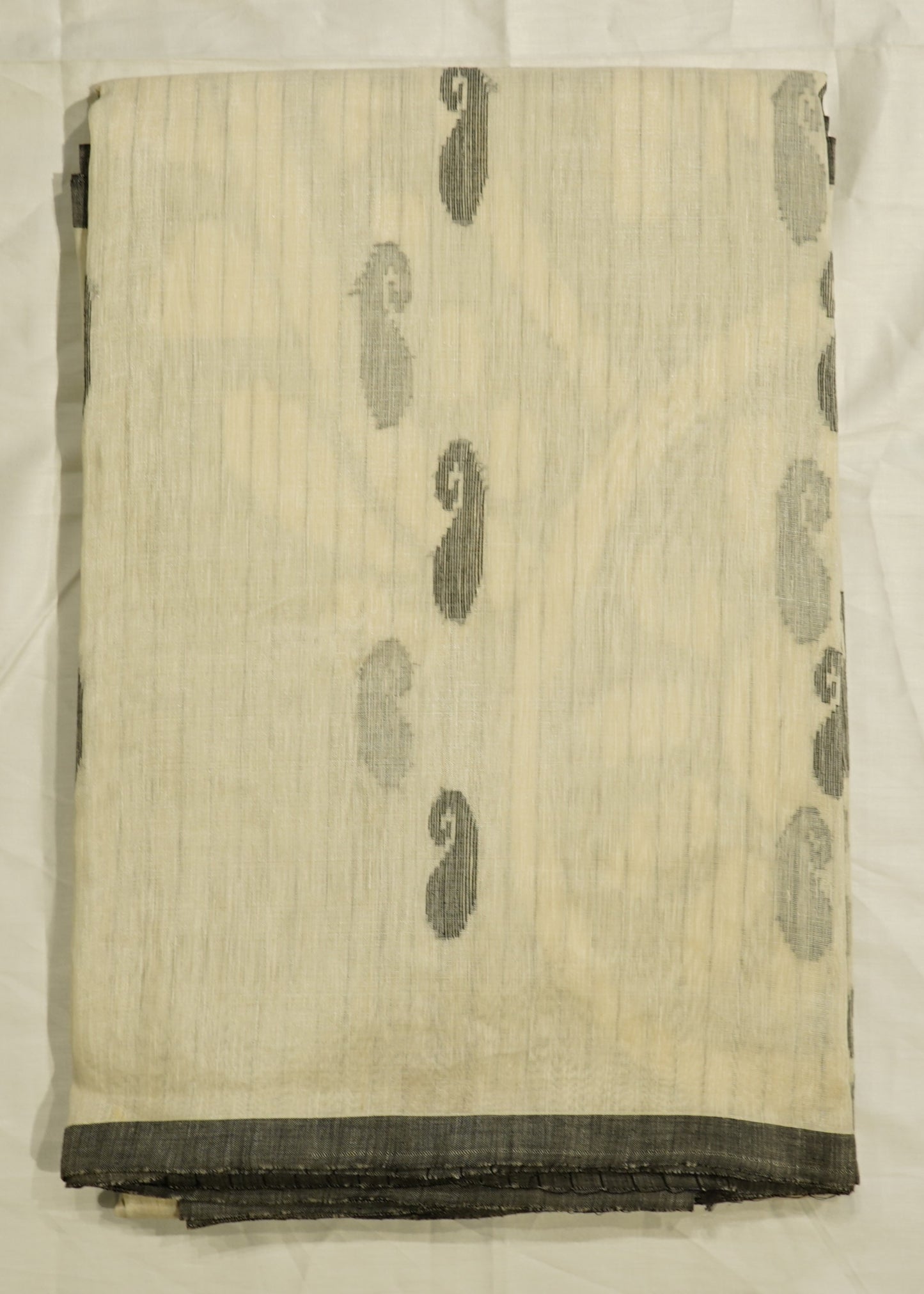 White Bengal Tussar Silk Pure Handloom Saree