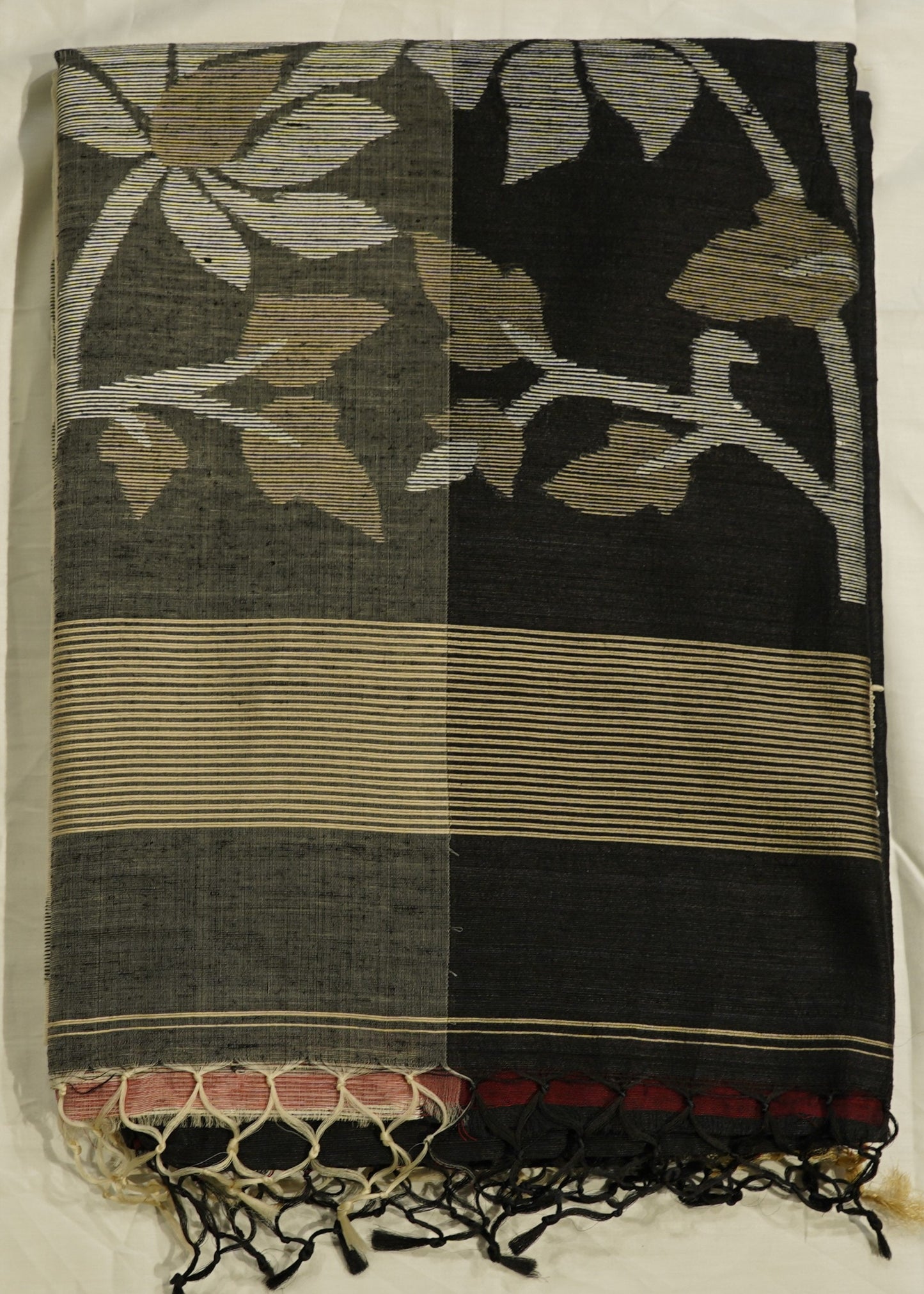 Black And White Bengal Tussar Gicha Pure Silk Handloom Saree