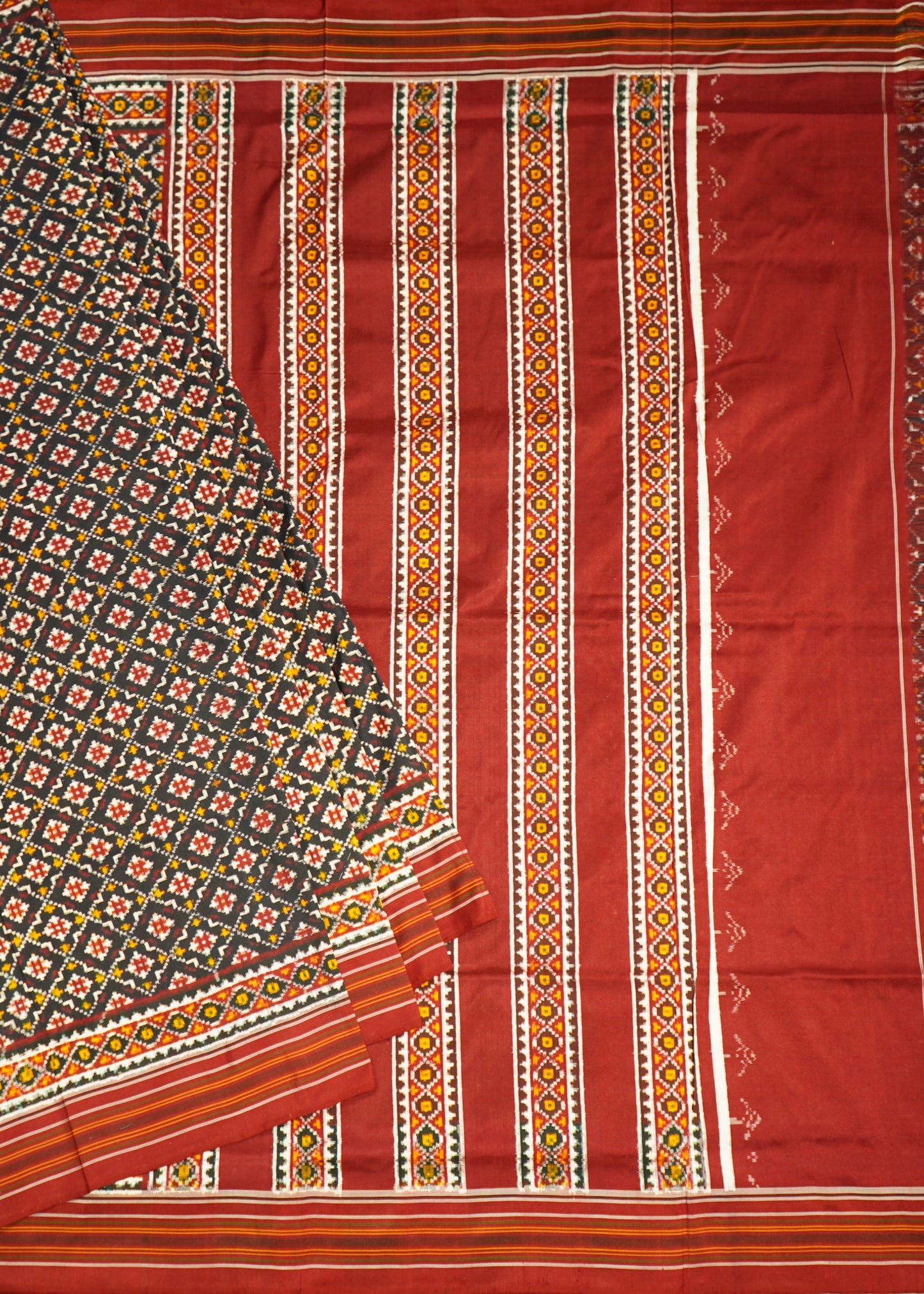 Black & Red Double Ikkat Pochampally Ambala Design Pure Silk Handloom Saree