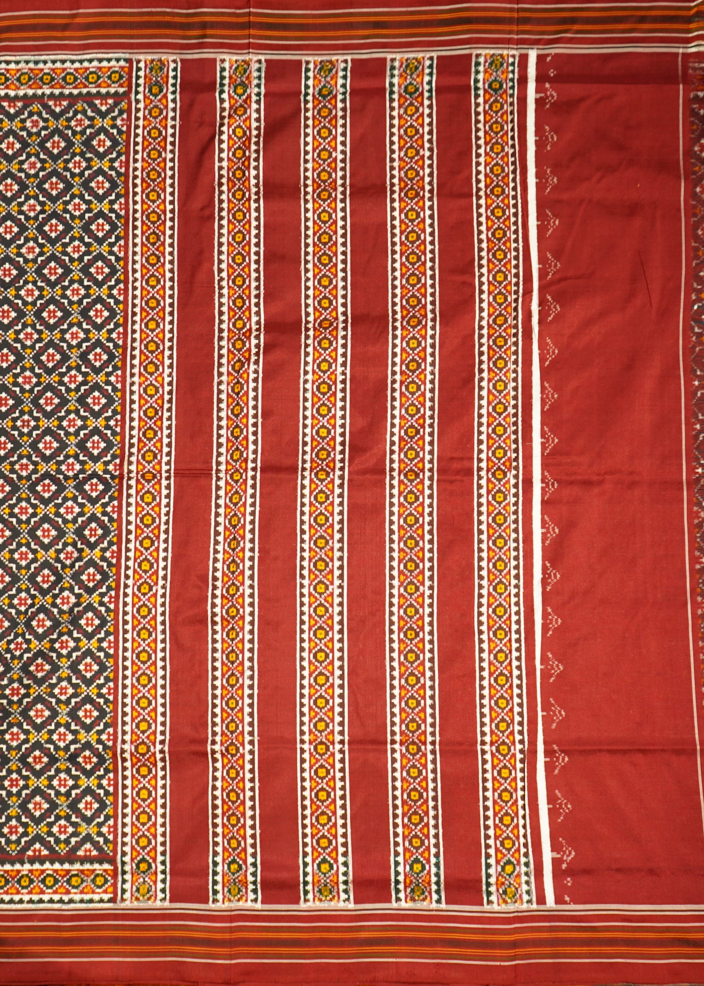 Black & Red Double Ikkat Pochampally Ambala Design Pure Silk Handloom Saree