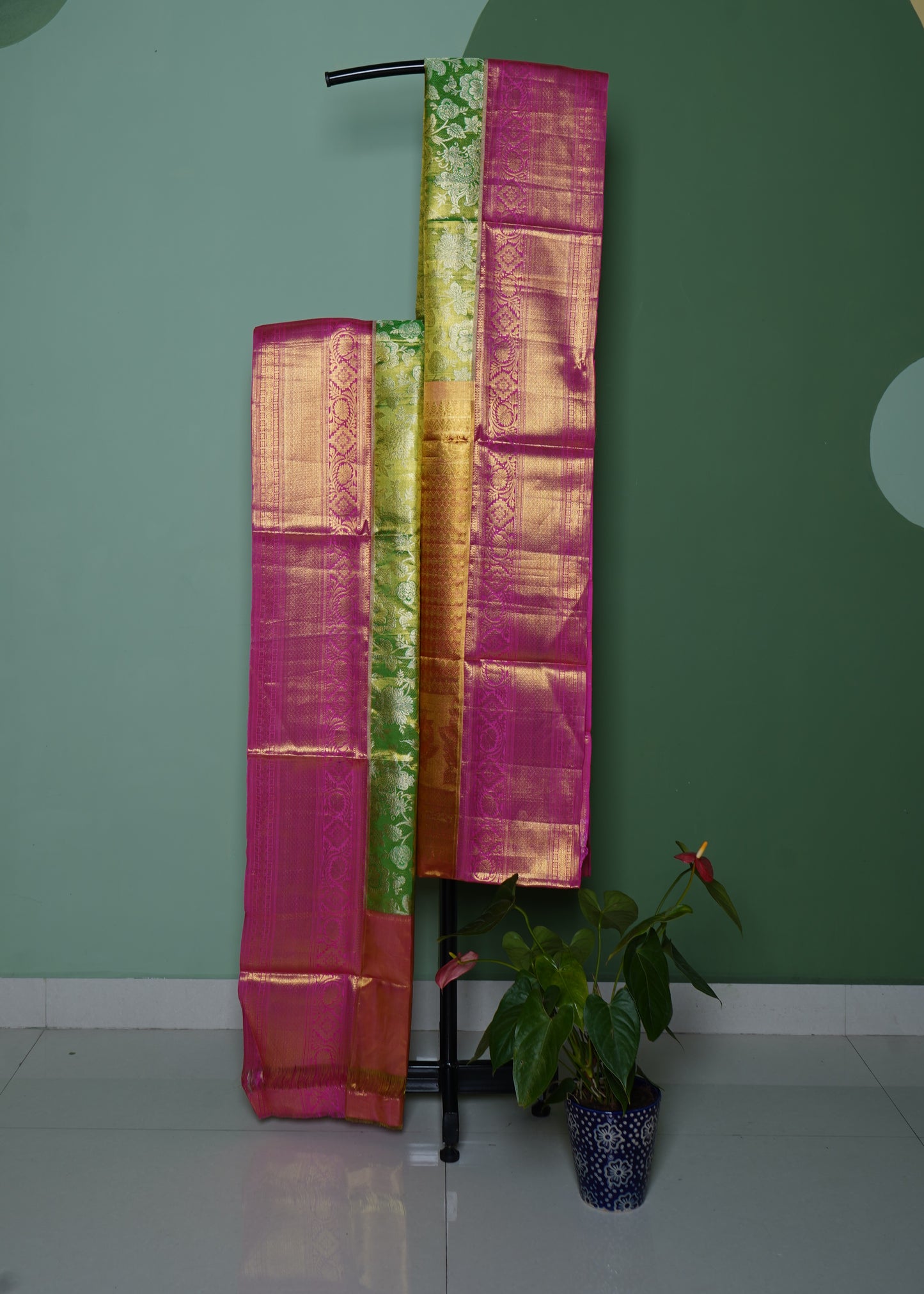 Parrot Green Kanchi All over Tissue Pure Silk Handloom Saree