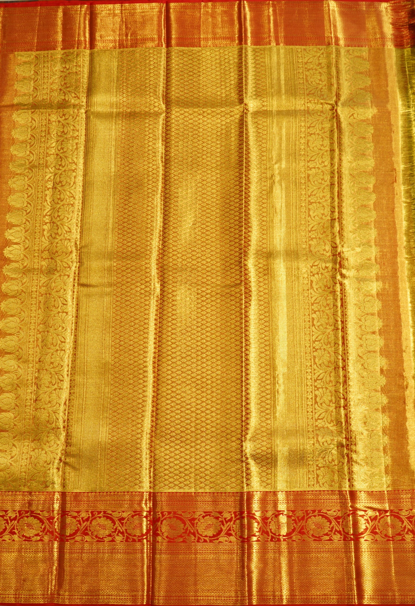 Cream Kanchi All Over Tissue Pure Silk Handloom Saree