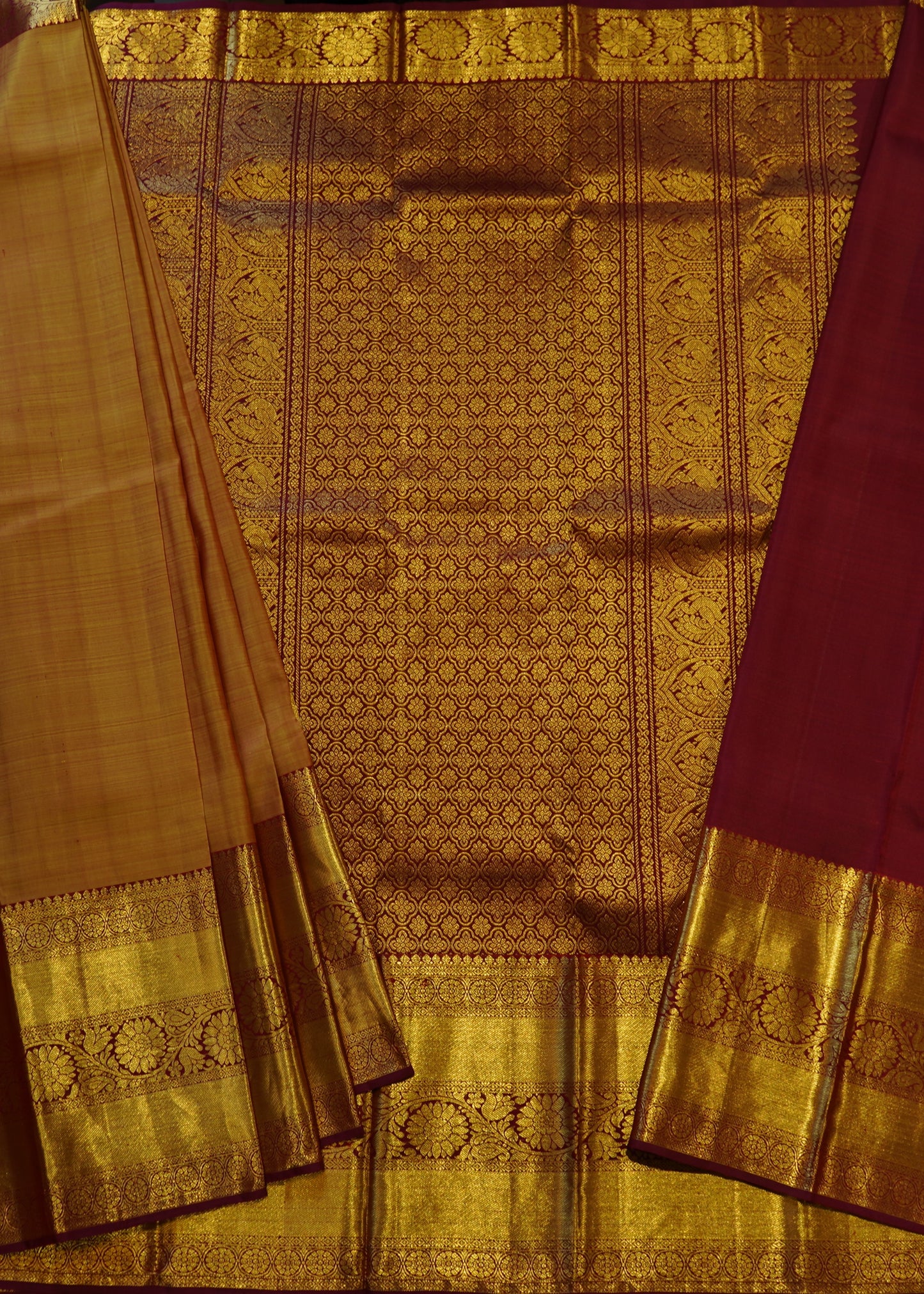 Kalanetha Kanchi Zari Butti Pure Silk Handloom Saree