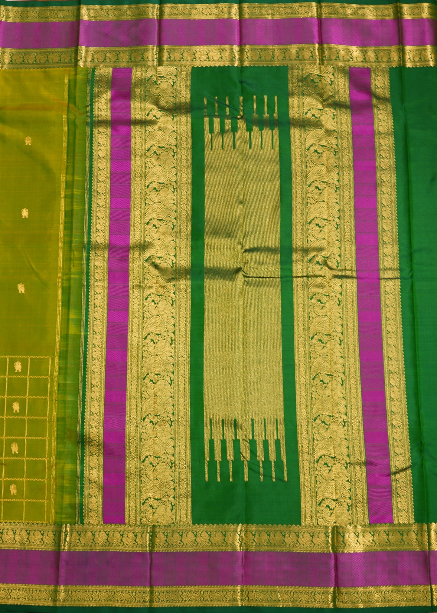 Green Kanchi Checks All over Zari Buti Pure Silk Handloom Saree