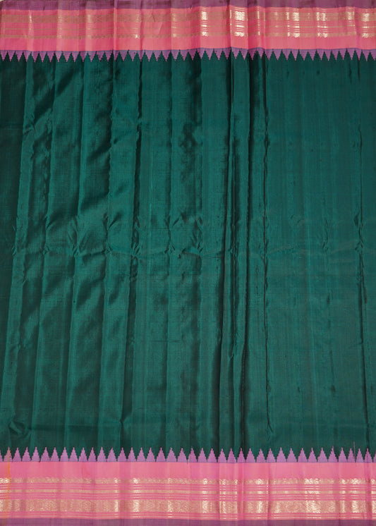 Peacock Green Gadwal Plain Pure Silk Handloom Saree