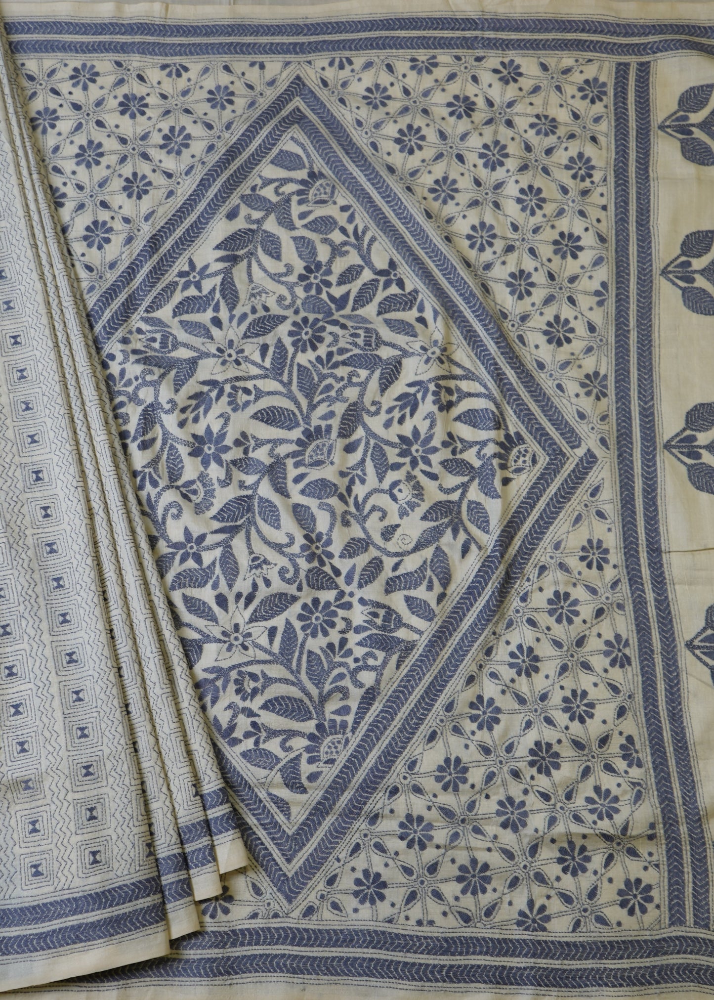 Cream Bengal Tussar All over Kantha Pure Silk Handloom Saree