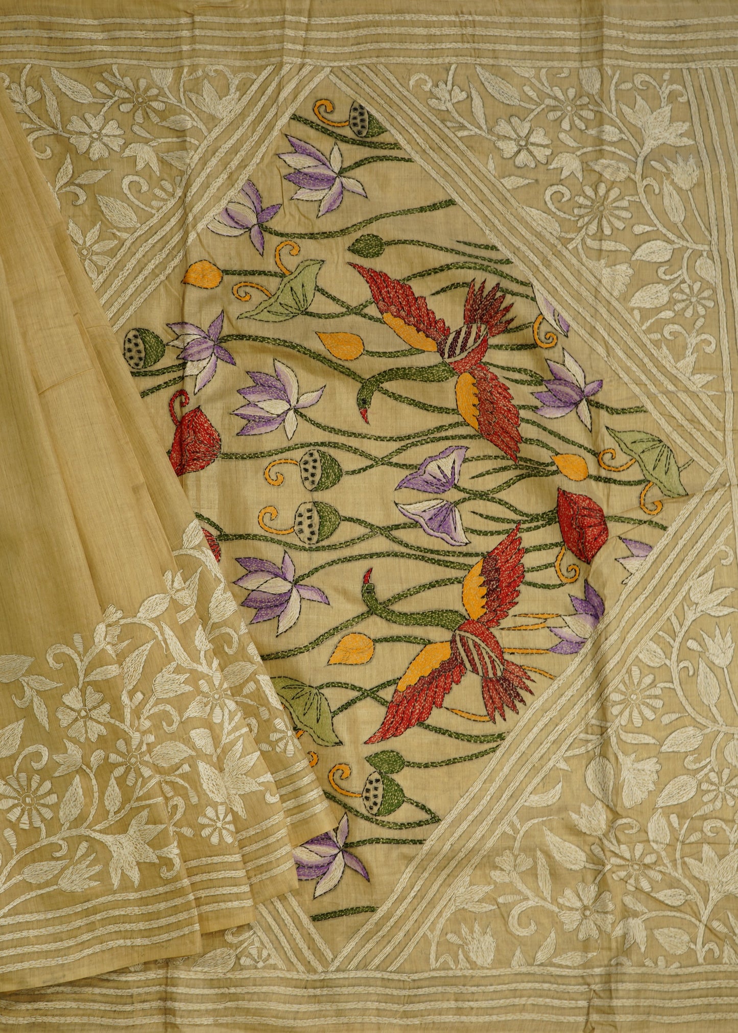 Cream Bengal Tussar Gicha Pure Silk Handloom Saree