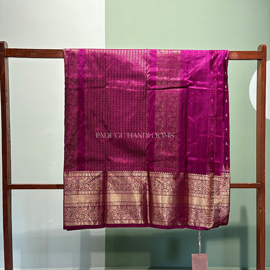 Violet Pochampally Ikkat Pure Silk Handloom Saree