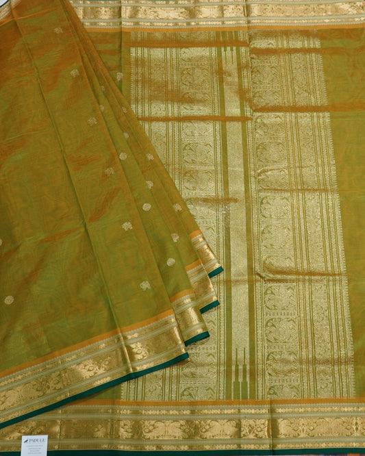 Mehendi Green Pure Handloom Kanchi Silk Cotton Saree with Zari Border