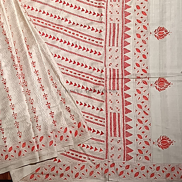 Off White Pure Tussar Gicha Saree with Kantha Work