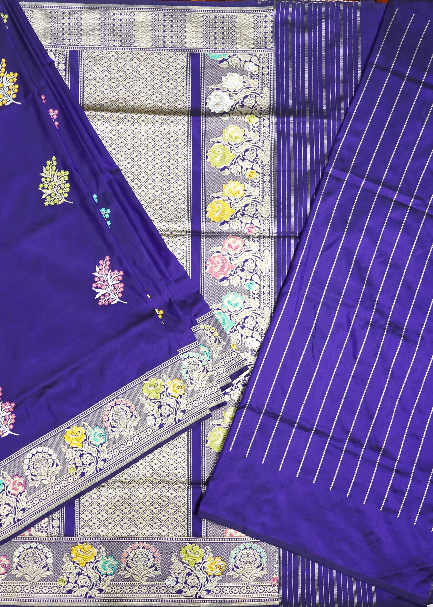 Voilet Banaras Meenakari Zari Buti Iktara Katan Pure Silk Handloom Saree