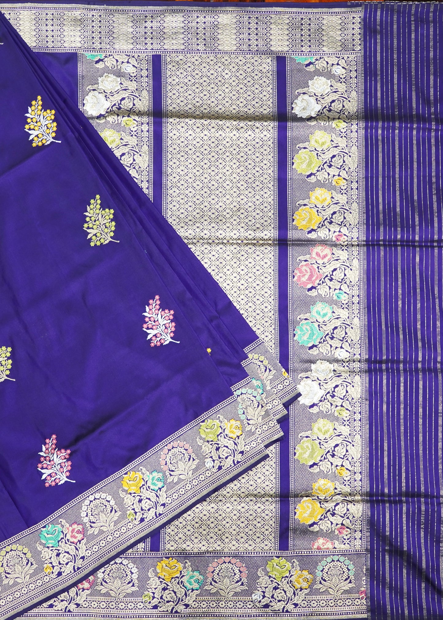 Voilet Banaras Meenakari Zari Buti Iktara Katan Pure Silk Handloom Saree
