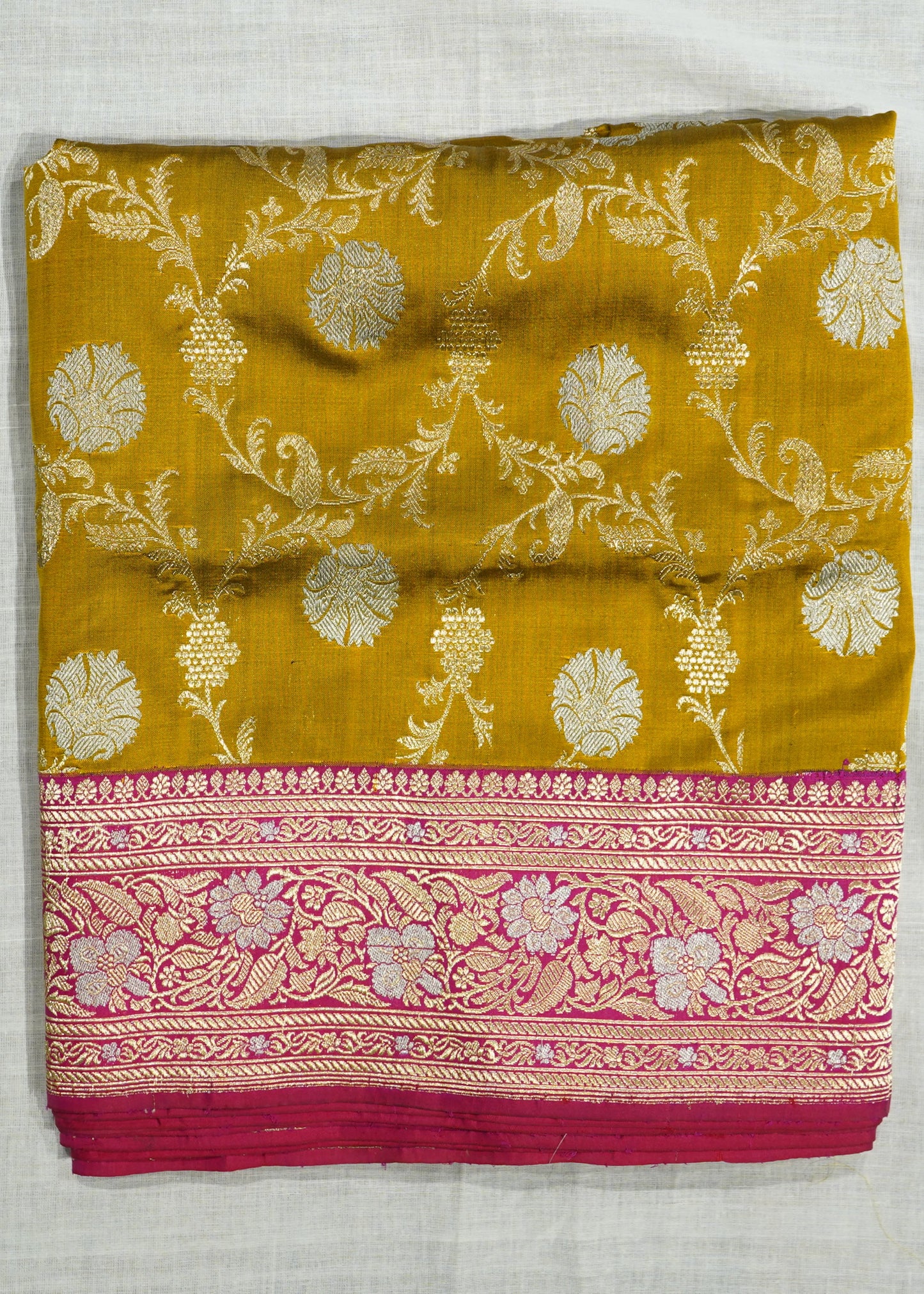 Mehndhi Green Banaras Meenakari All Over Zari Katan Pure Silk Handloom Saree